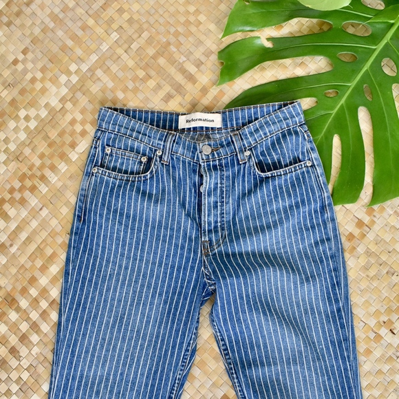 Reformation Denim - Mid Crop Flare - Mesa Stripe